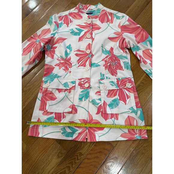 Jones Wear Sport Women's Floral Button Front Jacket - Picture 8 of 8